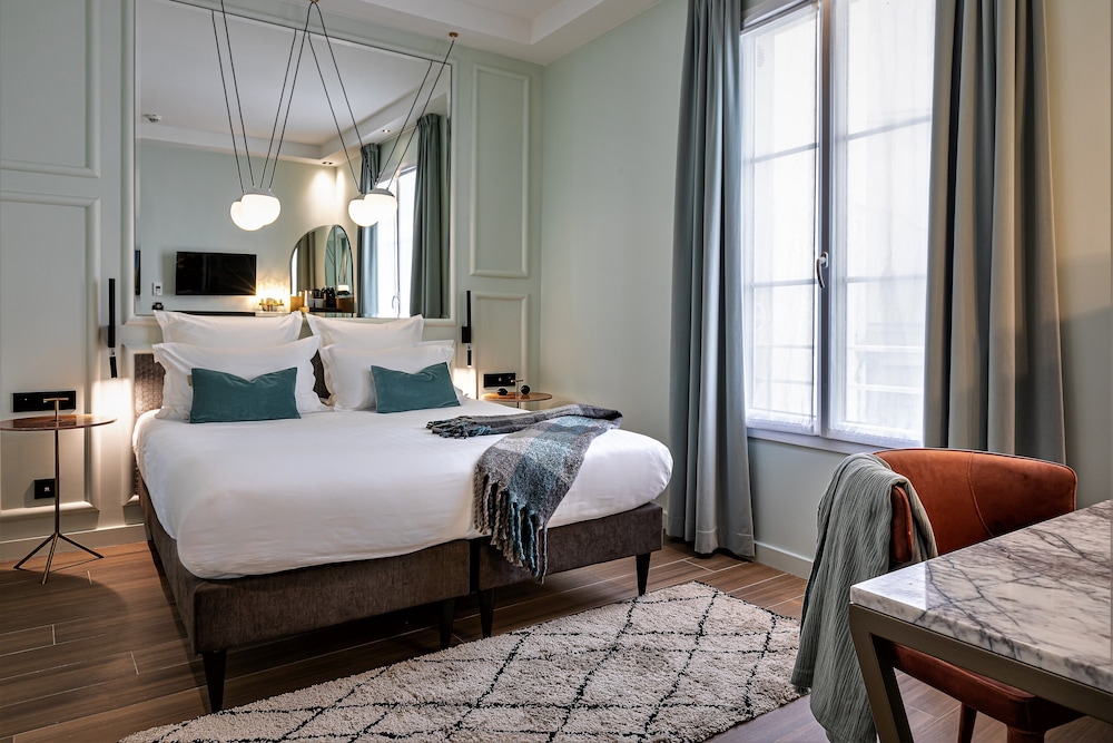 Hôtel Veryste & Spa Paris bedroom photo