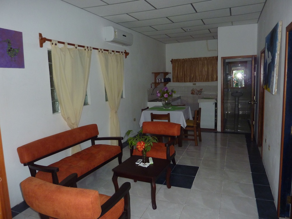 Standard House, 2 Bedrooms, Accessible, Air conditioning photo 2