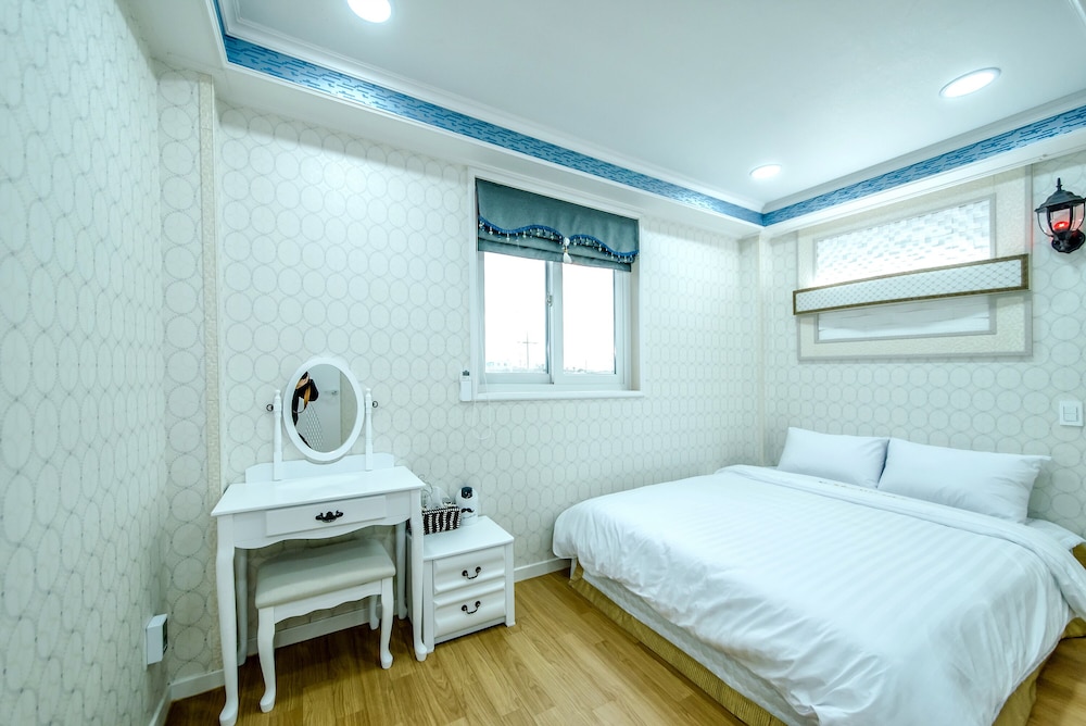 35 villa photo 3