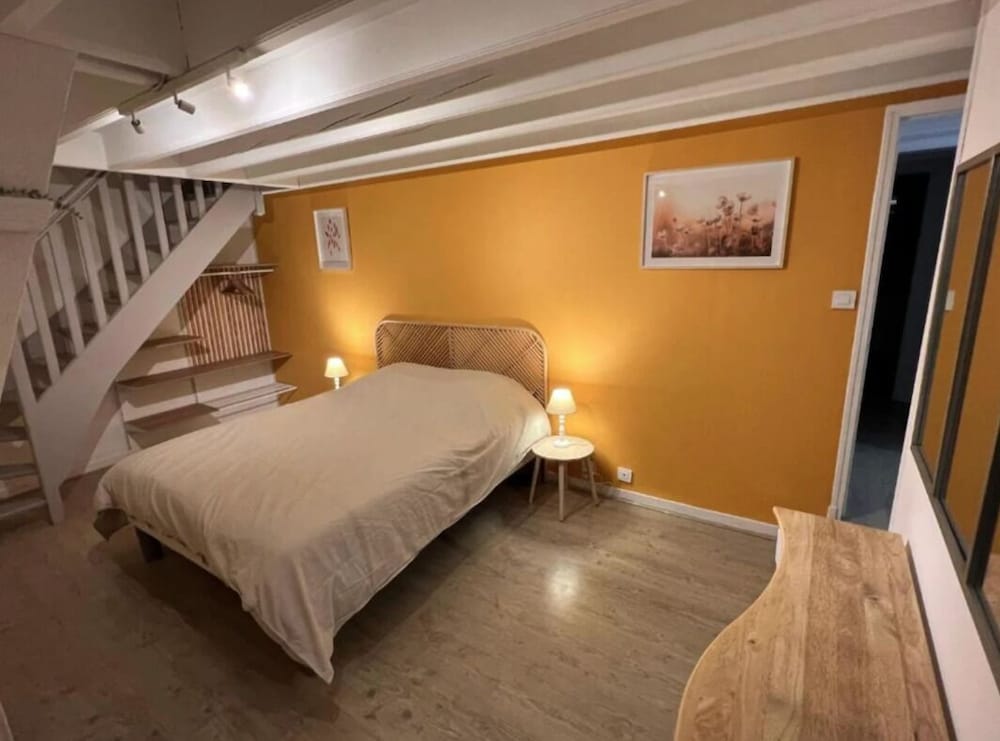 Deluxe Room, Garden View