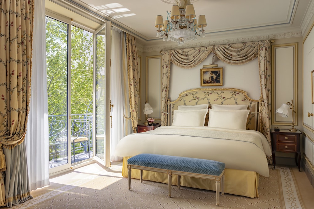 Grand Deluxe Room photo 1