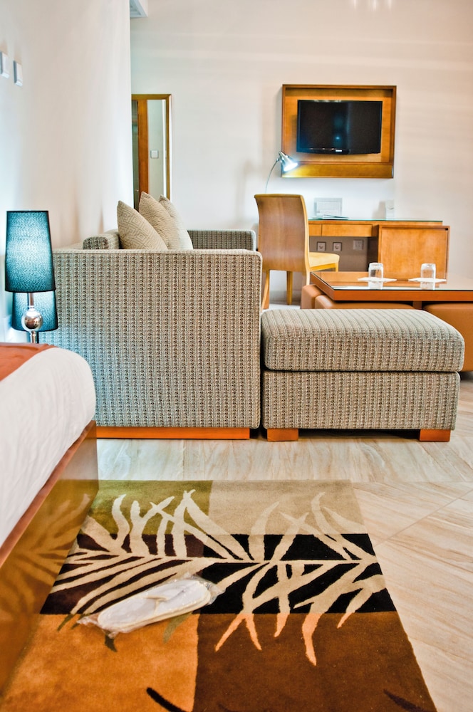 Basic Double Room, Balcony, Garden View photo 3