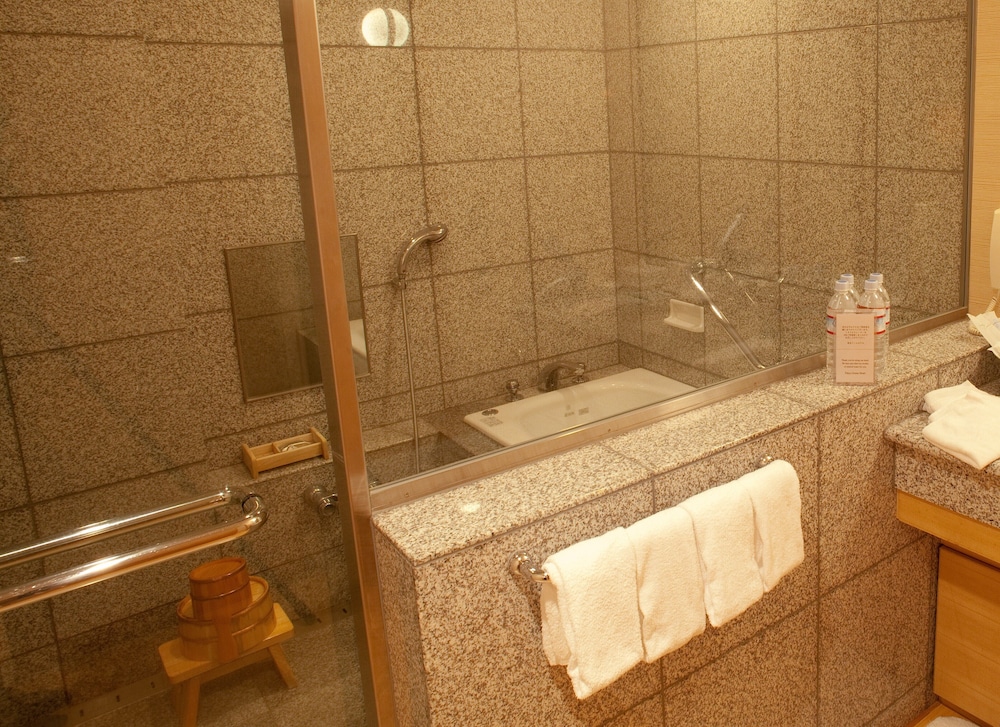 Japanese Style Suite, Non Smoking, 39F(with breakfast/separate breakfast fee for 6 y/o and under) thumbnail 6