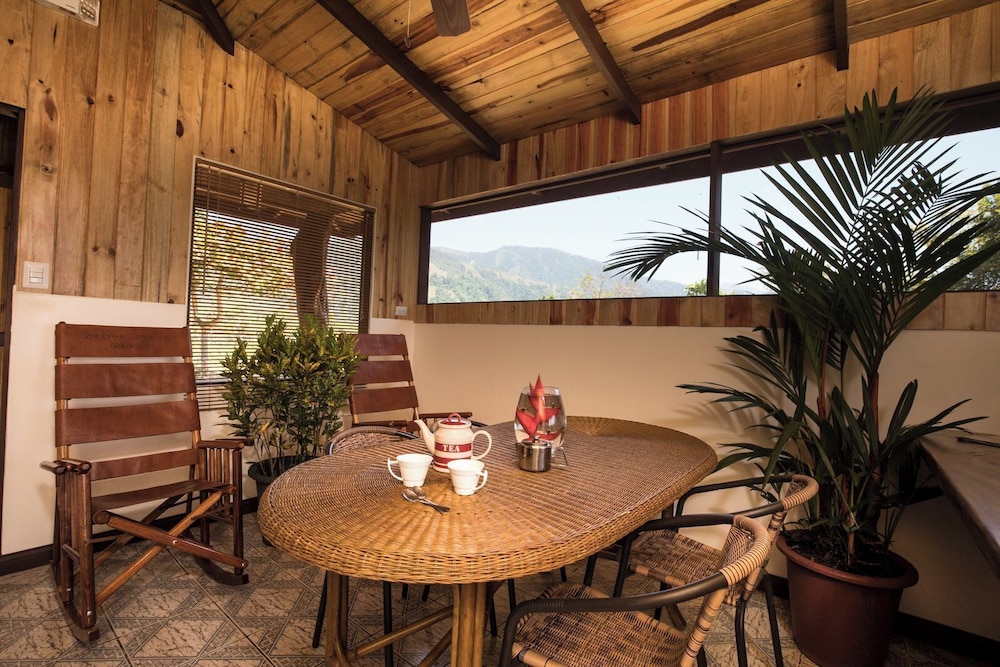 Villa Laurel photo 3