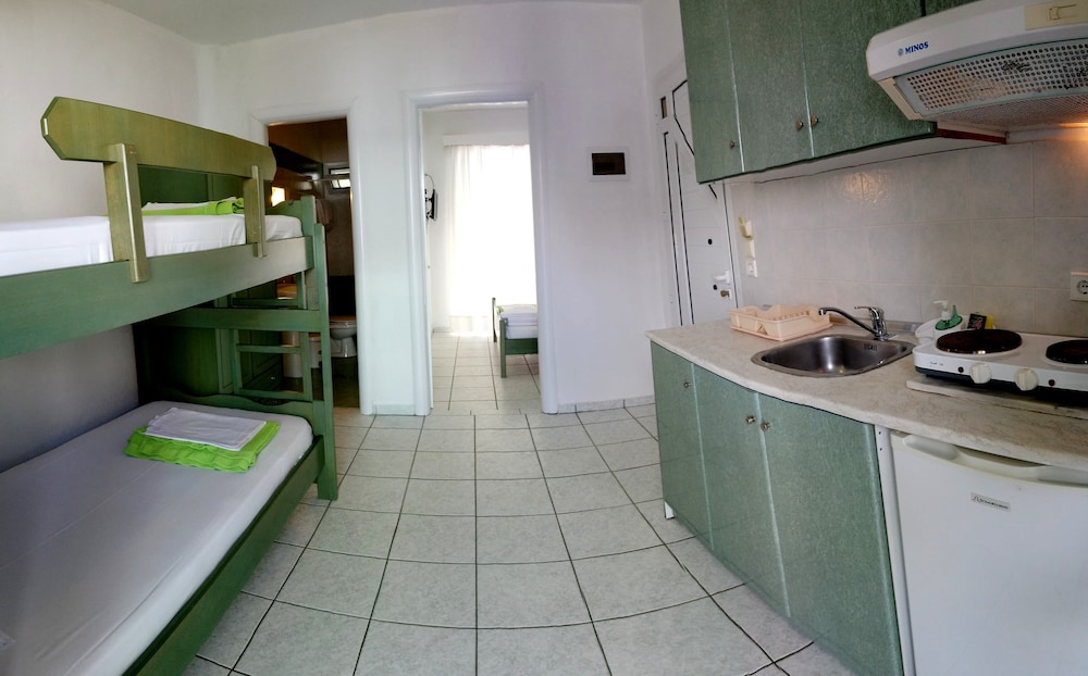 Family Apartment, Garden View photo 1