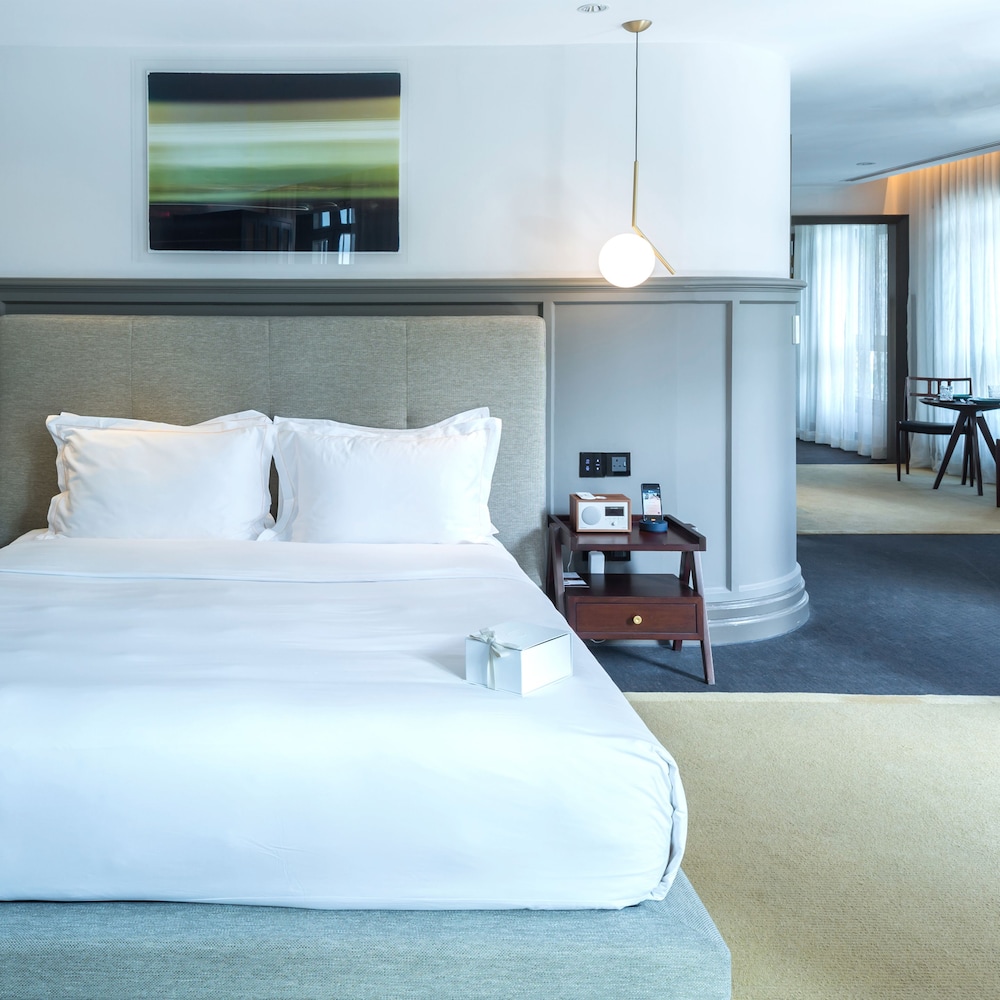 Premier Studio Suite photo 1