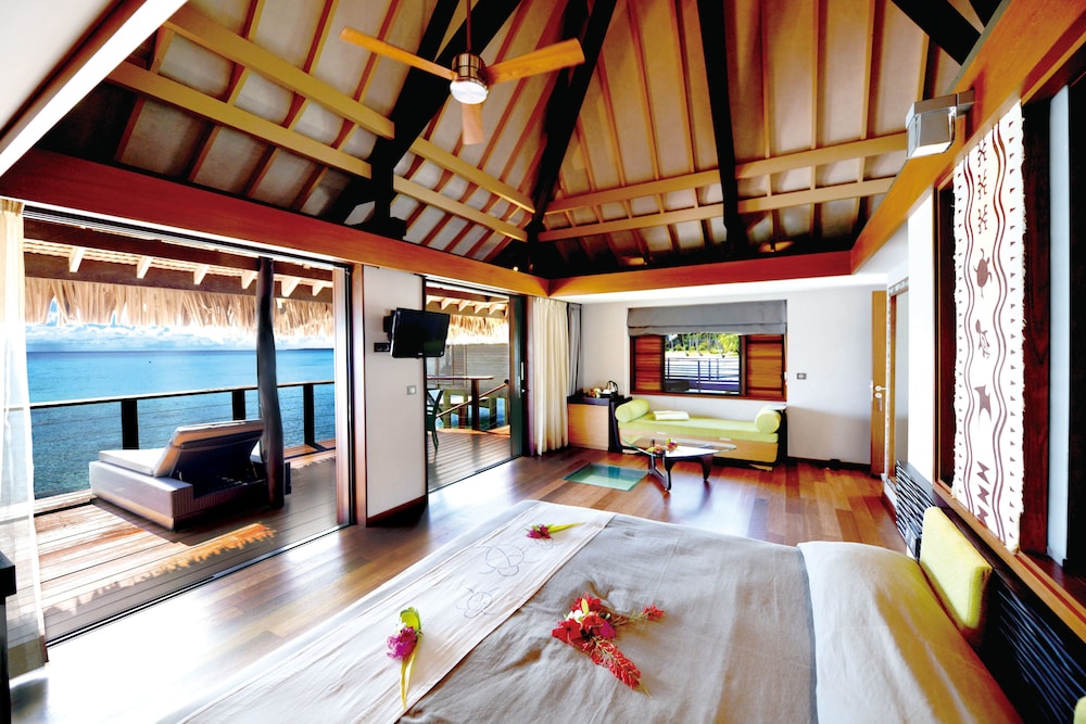 Overwater Bungalow photo 2