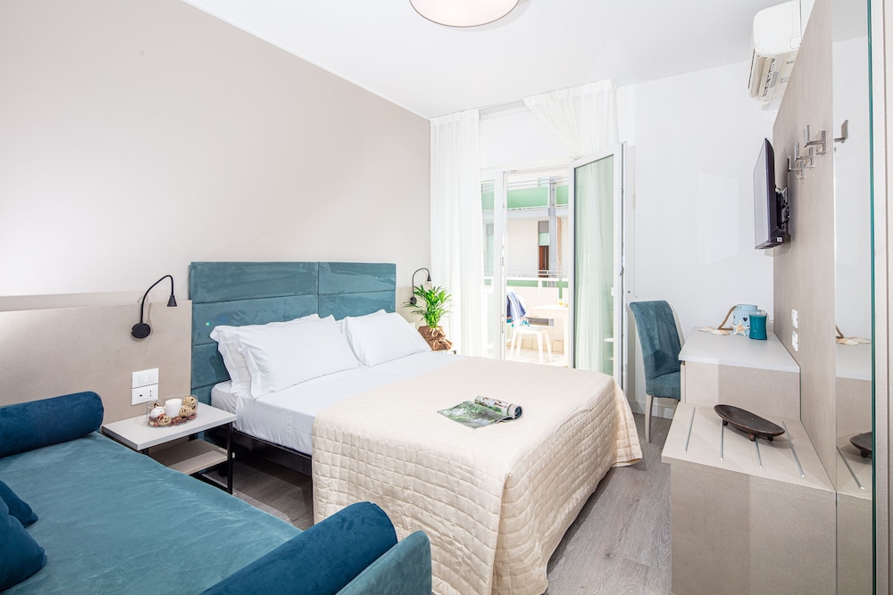 Quadruple Room photo 1