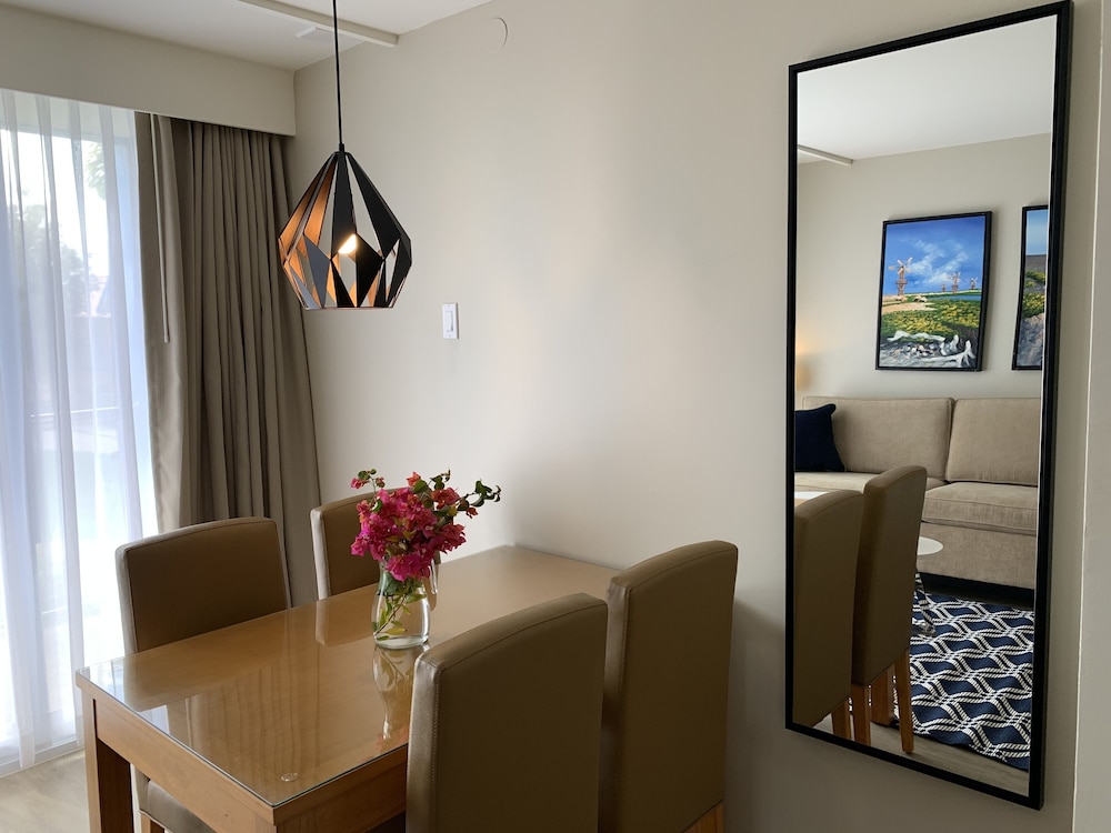 Studio Suite - Photo 3