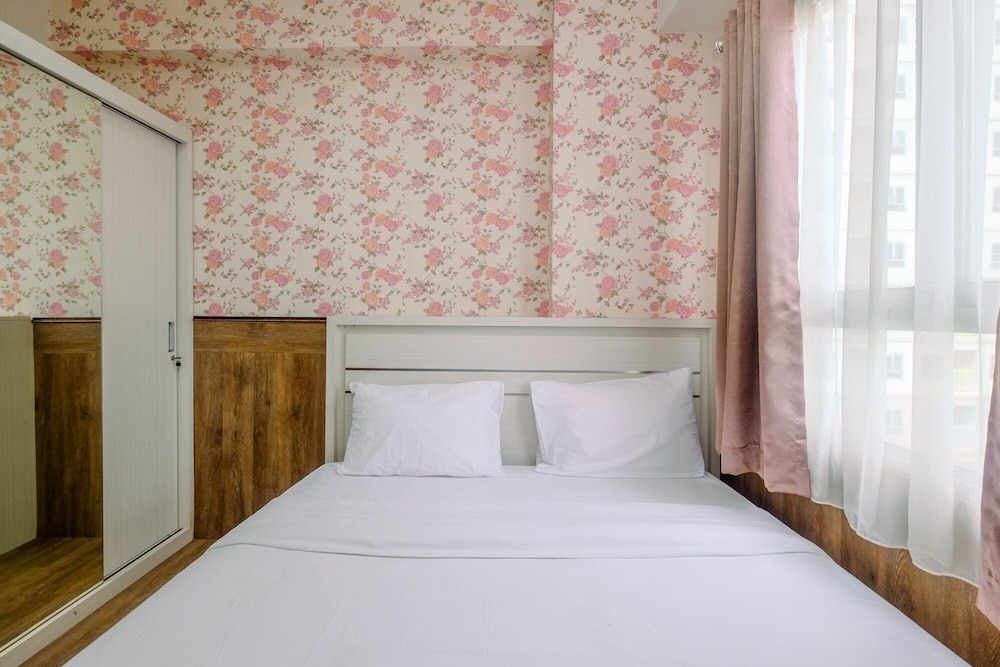 Room - Photo 14