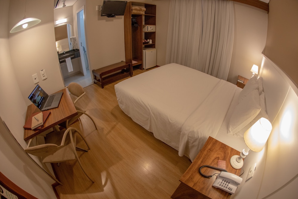 Executive Double or Twin Room, 1 Double or 2 Twin Beds, Air conditioning - Photo 9