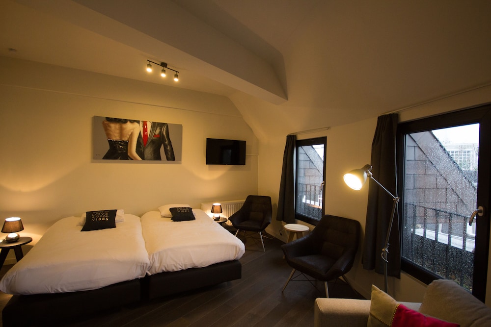 Executive Room photo 3
