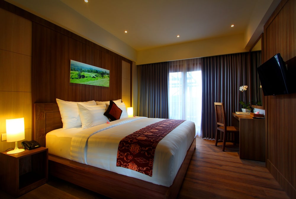 Deluxe Room, Bathtub photo 3