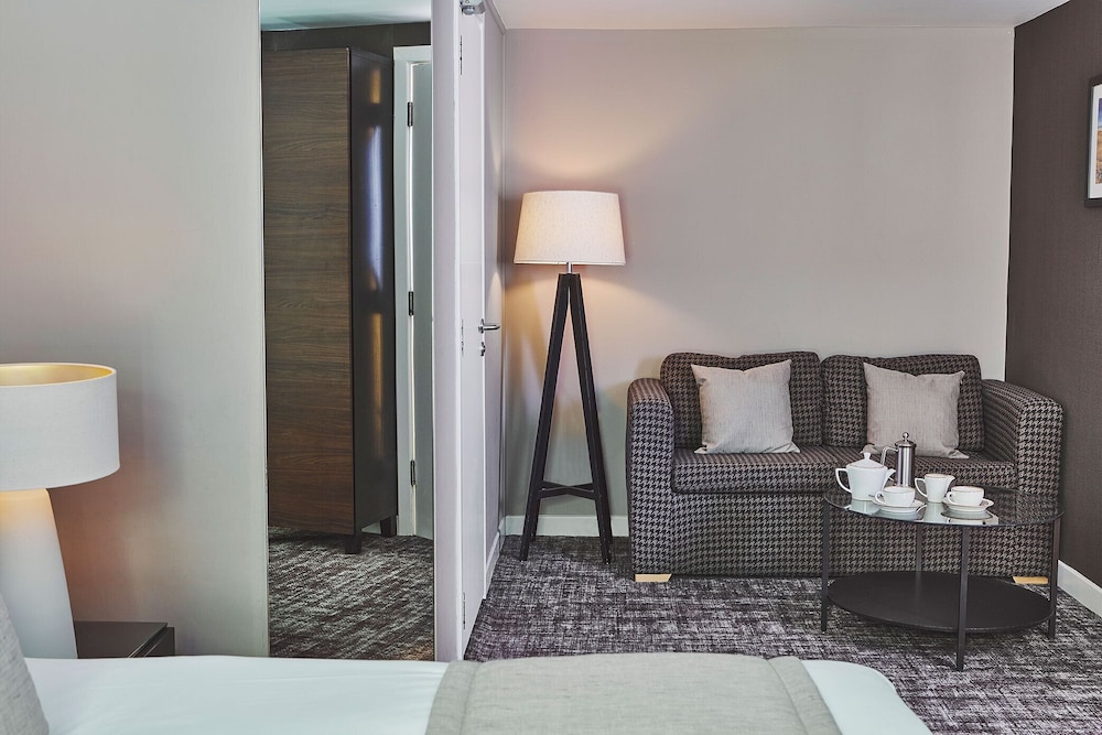 Grand Room (Plus) photo 2