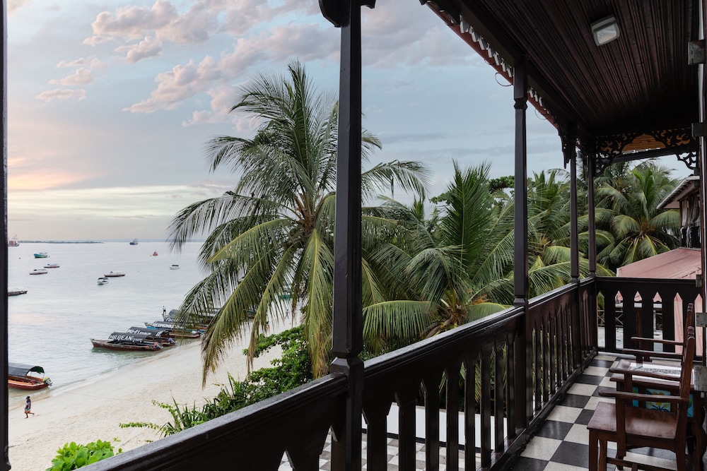 Presidental Suite with Balcony and Ocean view