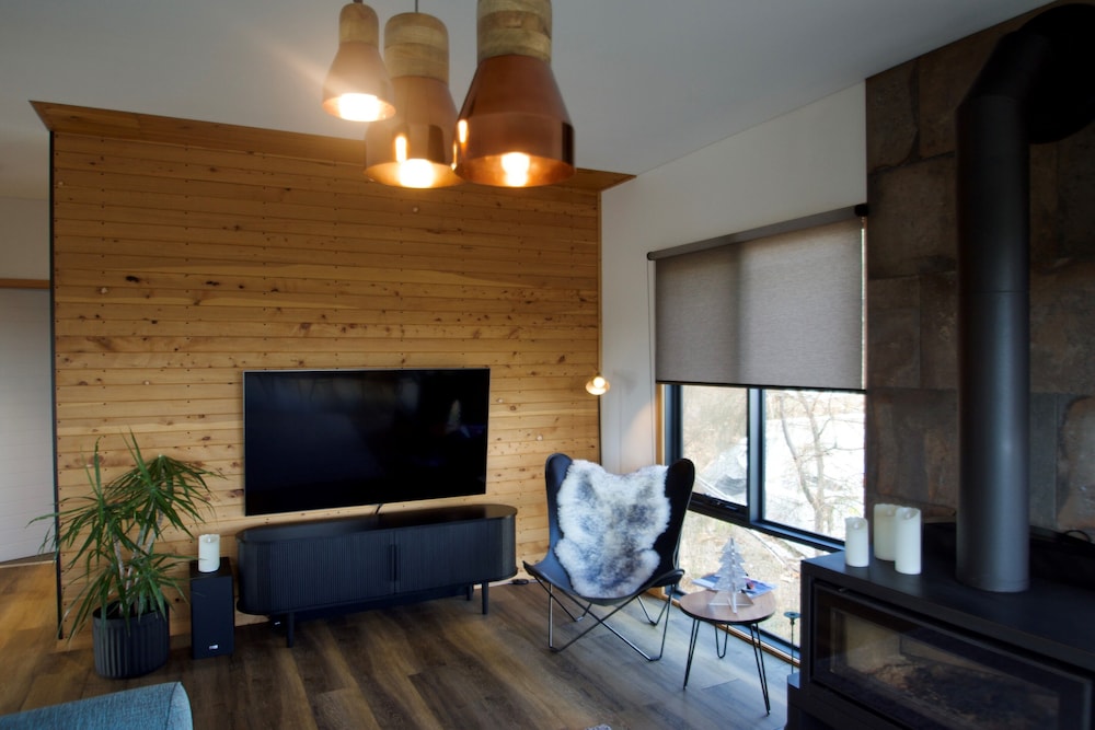 Luxury House photo 2