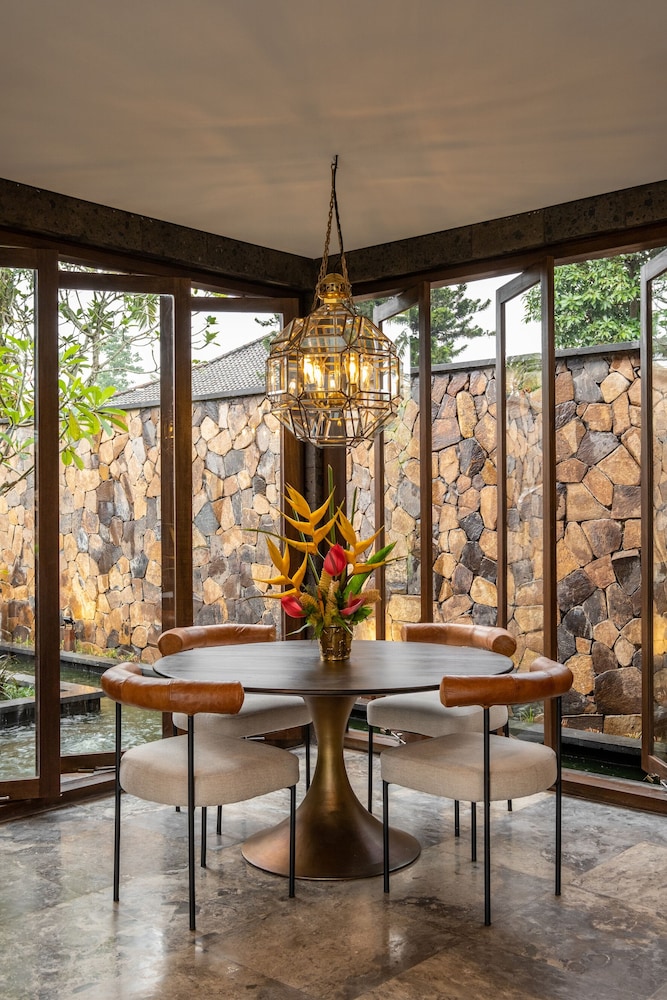 Luxury Villa, Private Pool, Valley View