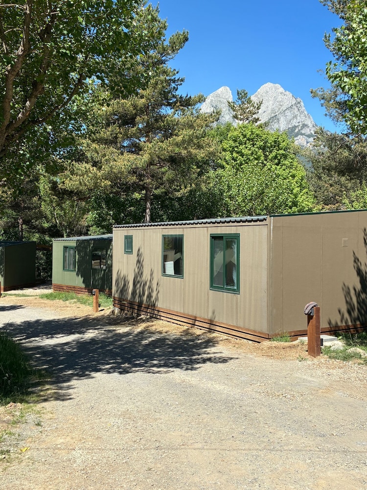 Romantic Mobile Home