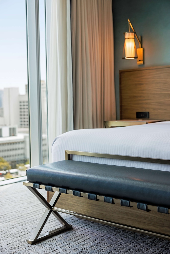Room, 2 Queen Beds (Bathtub)