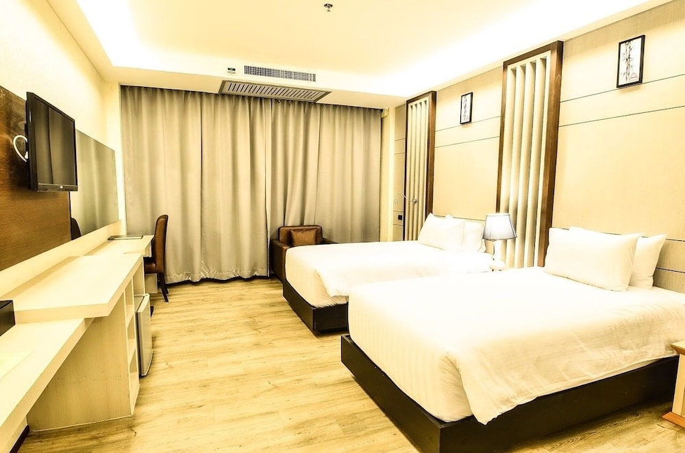 Deluxe Double Room photo 2