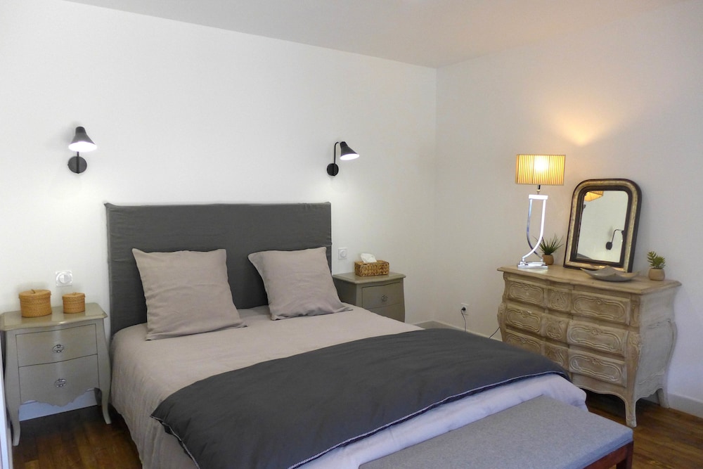 Double Room, Non Smoking (Les Annabelles) photo 1