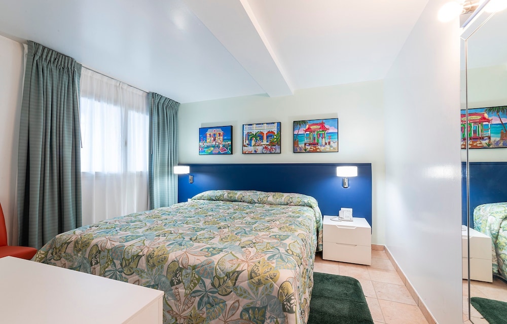 Suite, 2 Bedrooms, Balcony, Ocean View
