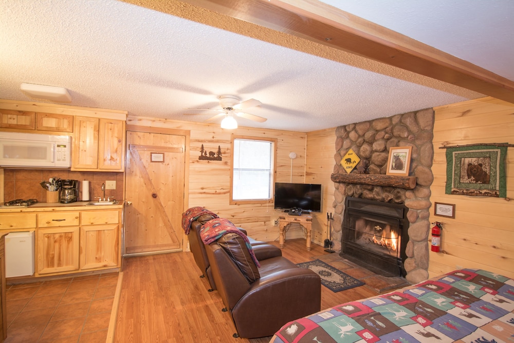 Cabin 14, Romantic Studio photo 3