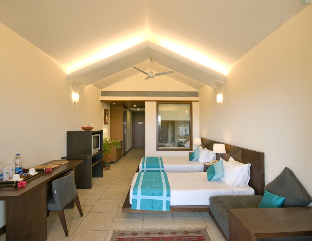 Standard Suite, 1 Bedroom, Accessible, Garden View photo 2