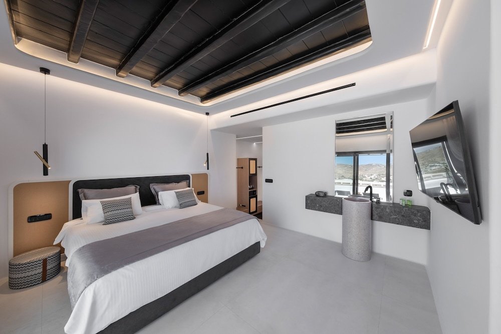 Suite de Luna de Miel con Vista al Mar y Piscina Privada