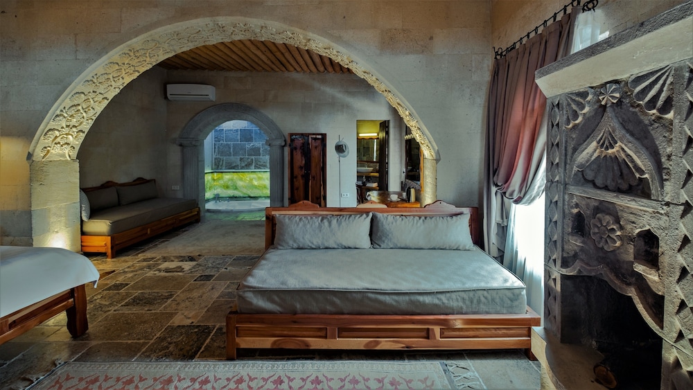 Suite with Hammam photo 2