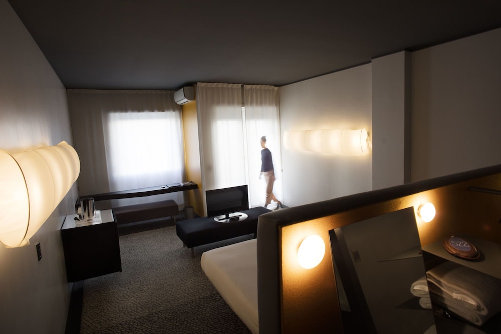 Superior Double Room, 1 Double Bed, Balcony photo 2