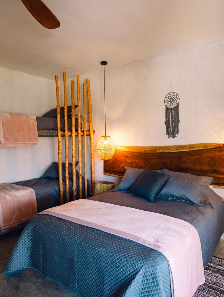 Junior Double or Twin Room photo 1