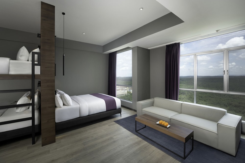 Family Room Forest View