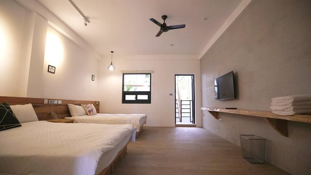 Quadruple Room, Garden View