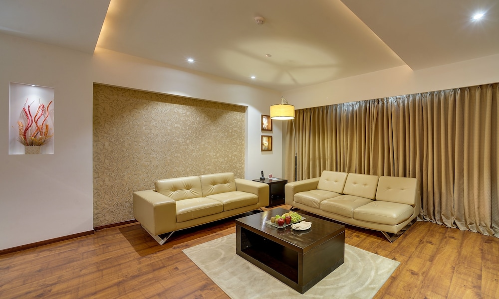 Executive Room - Photo 4