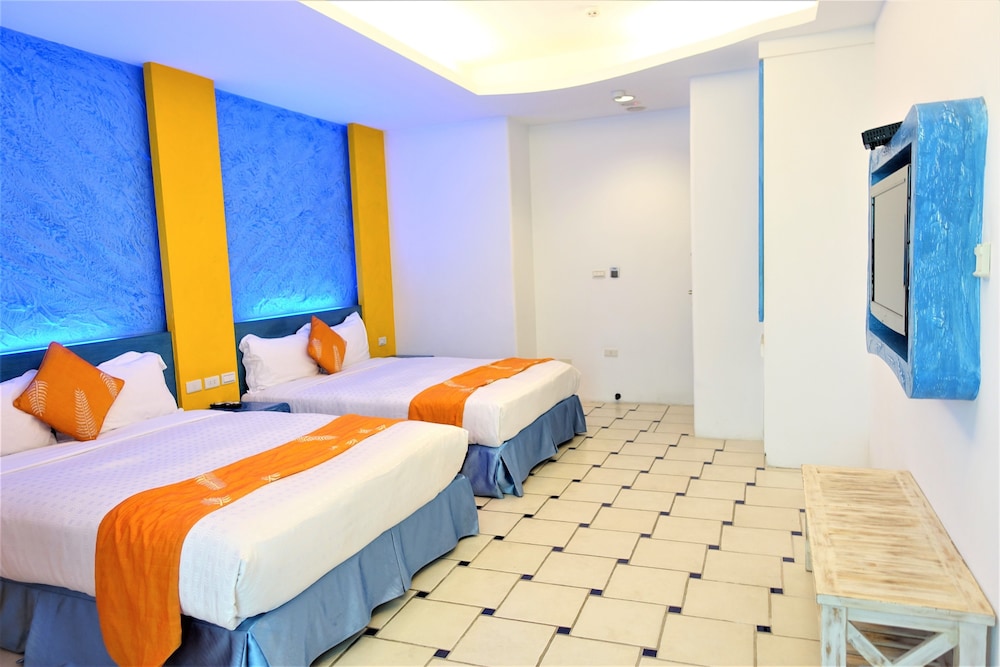 Quadruple Room, Balcony photo 1