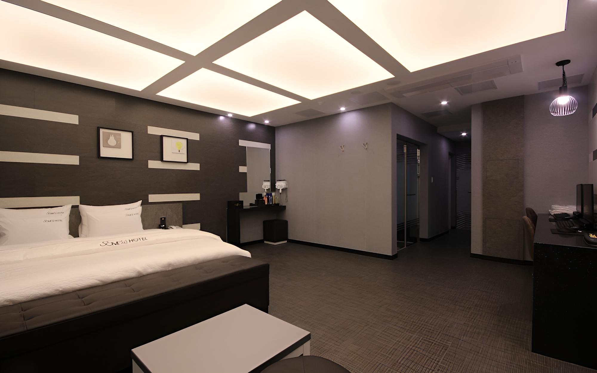 Room (VIP Ocean A - Karaoke (2PCs ocean vie) - Photo 12
