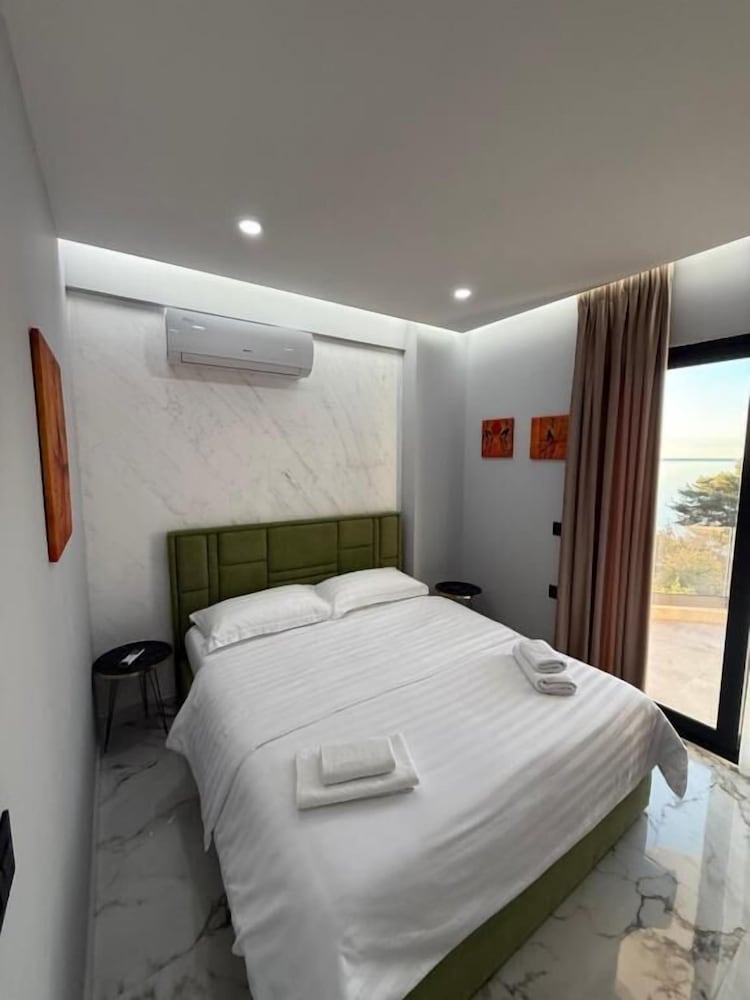 Deluxe Apartment, 2 Bedrooms, Sea View