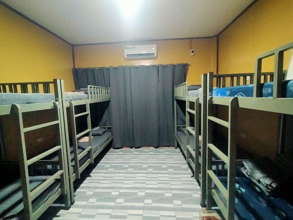 Shared Dormitory, Mixed Dorm, Patio photo 2