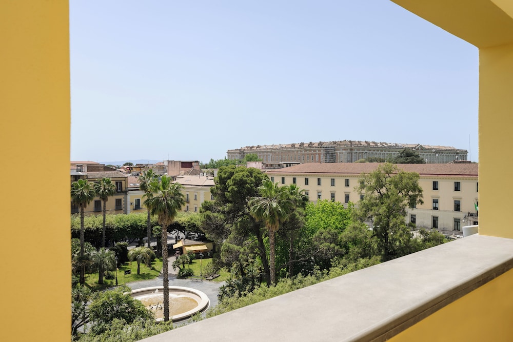 Junior Suite, Balcony - Photo 8