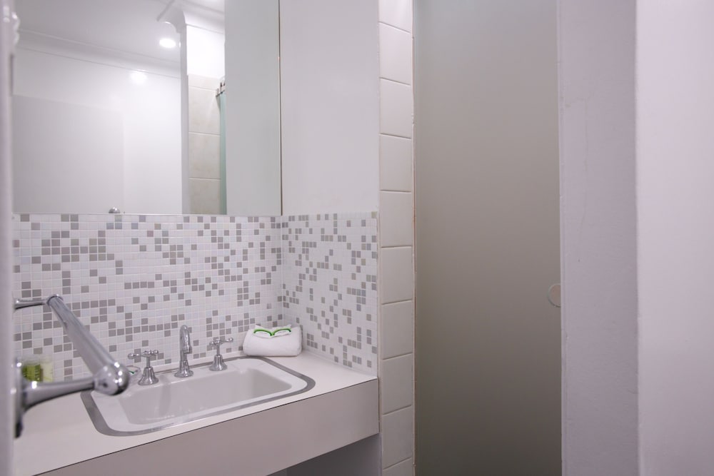 Boutique Queen Room, Ensuite Bathroom photo 2