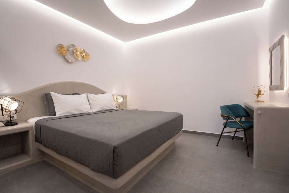 Superior Suite with Spa Bath