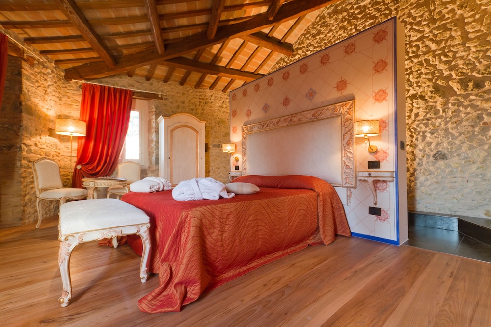 Suite (Rosa D'Oro) photo 2