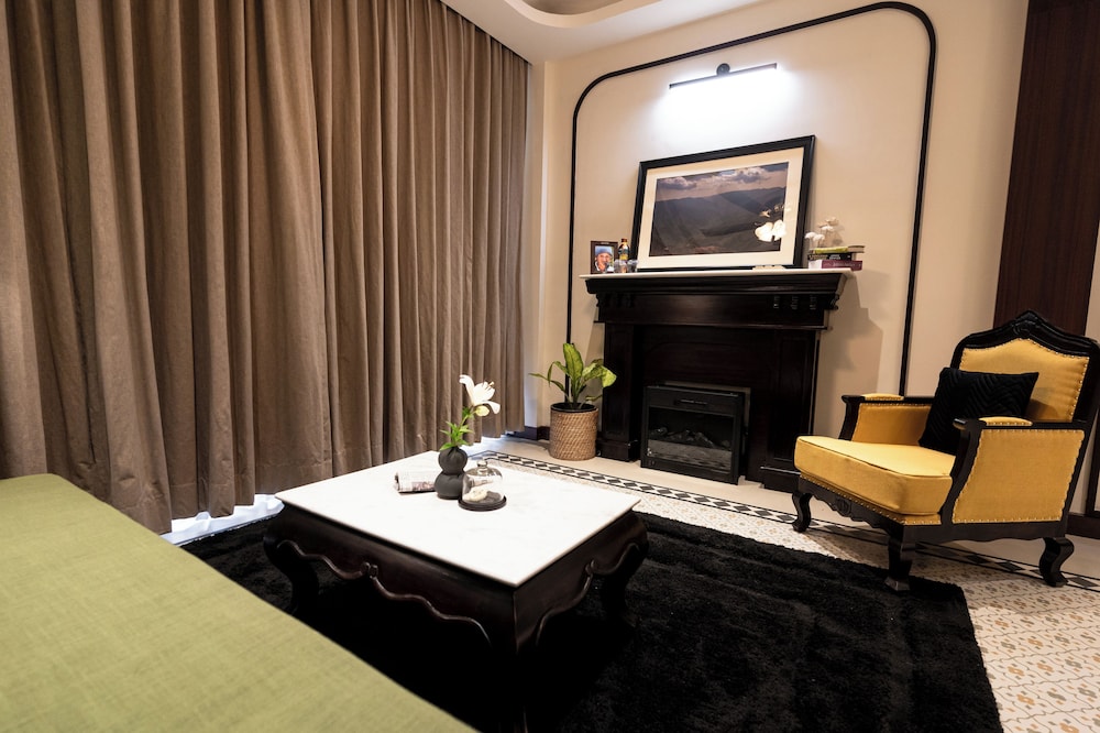 Sohra Family Suite photo 3