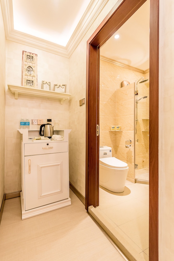Deluxe Double Room (CJ 1) - Photo 7