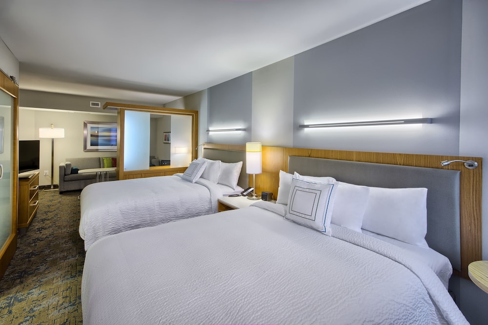 Suite, Multiple Beds (Mobility Accessible, Roll-In Shower) photo 1
