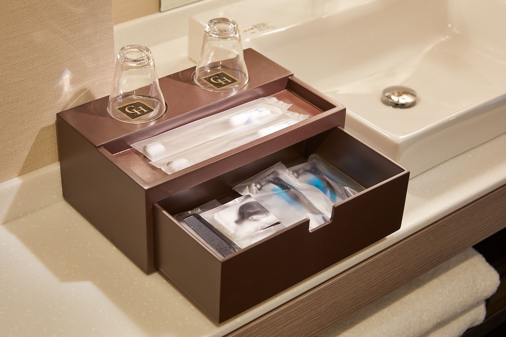 [Room, Harbor View (Suite)] - Photo 4