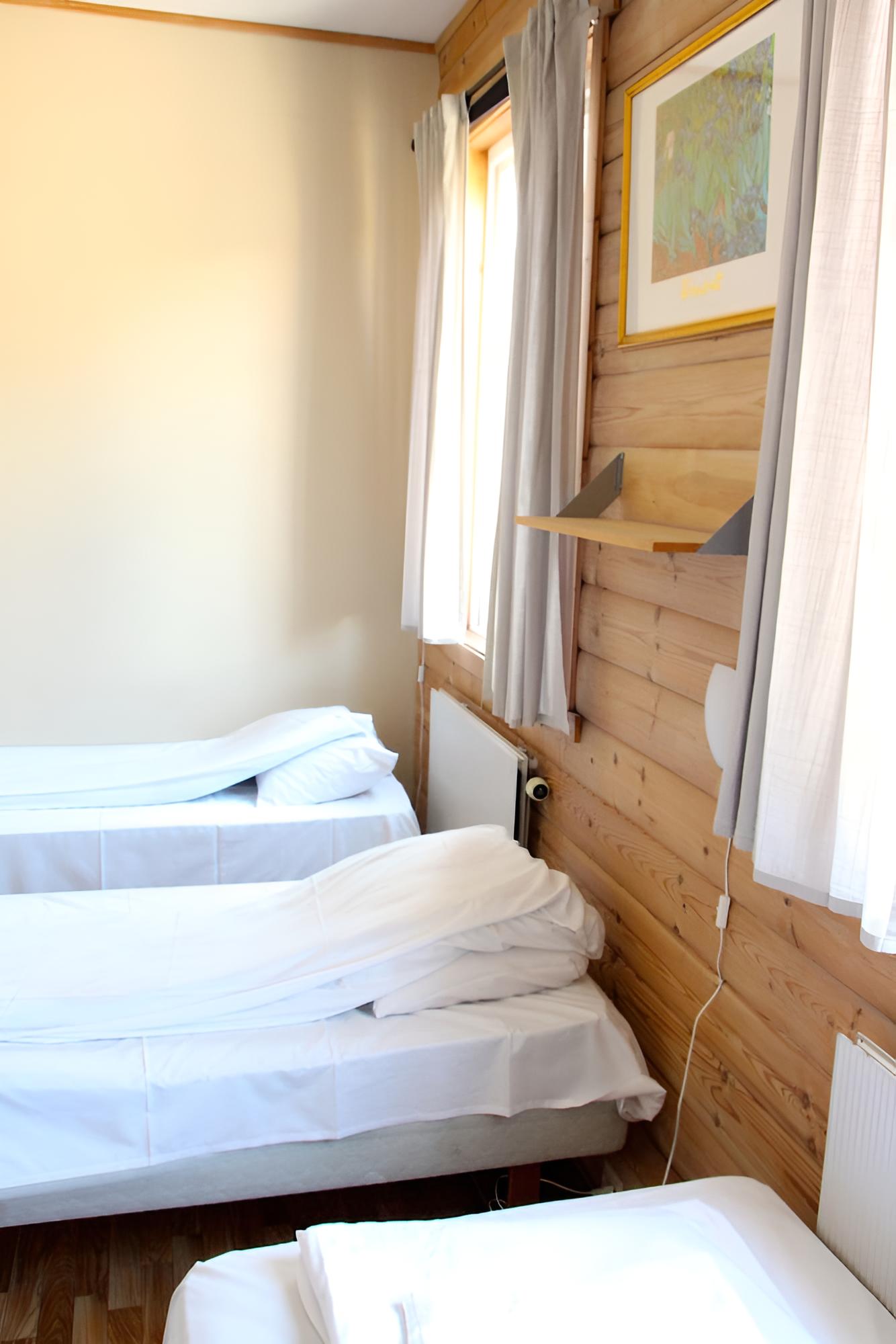 Quadruple Room, Shared Bathroom photo 3