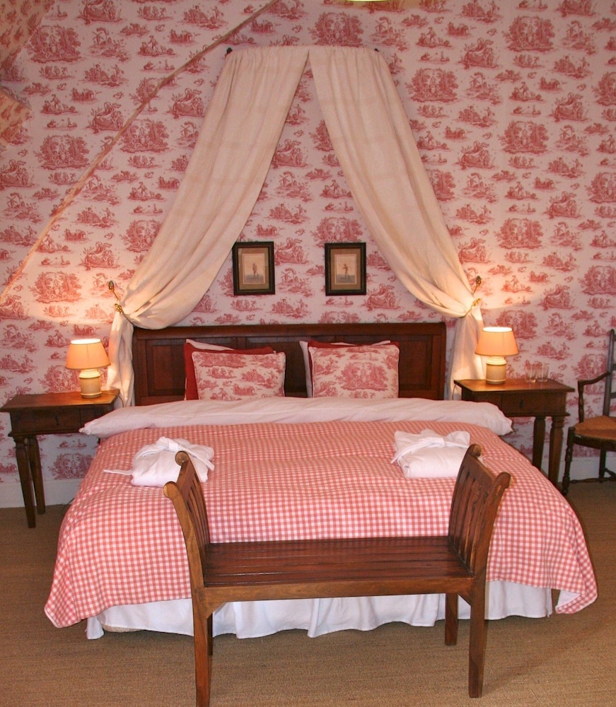 Classic Suite, 2 Bedrooms, Connecting Rooms, Garden View photo 1