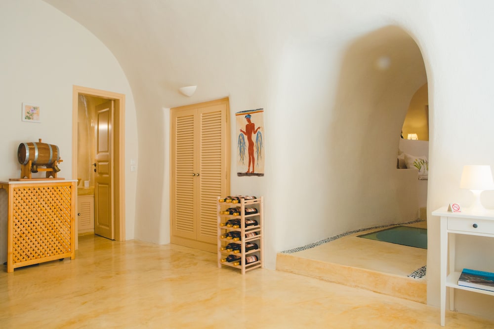 Suite, Garden View